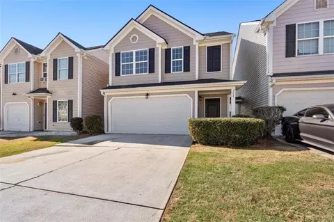 Exterior - 230 Crestfield Cir, Covington, GA 30016 photo 3 of 8