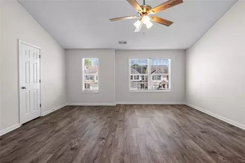 Living - 230 Crestfield Cir, Covington, GA 30016 photo 4 of 4