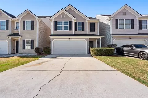 Exterior - 230 Crestfield Cir, Covington, GA 30016 photo 2 of 8