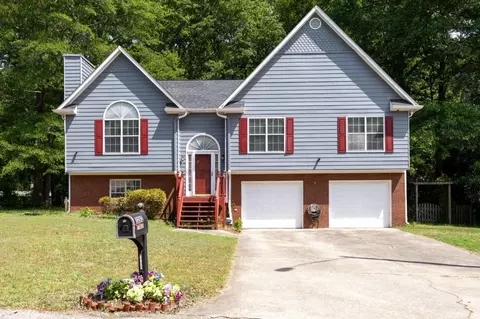 3282 Eloise Dr, Powder Springs, GA 30127