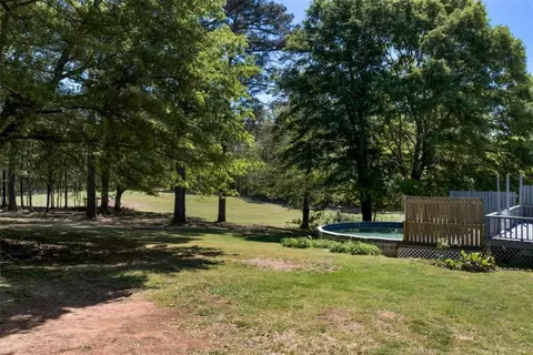 Exterior - 73 Kellogg Dr, Colbert, GA 30628 photo 6 of 19