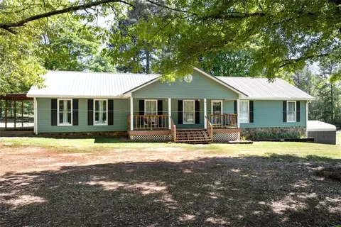 Exterior - 73 Kellogg Dr, Colbert, GA 30628 photo 5 of 19