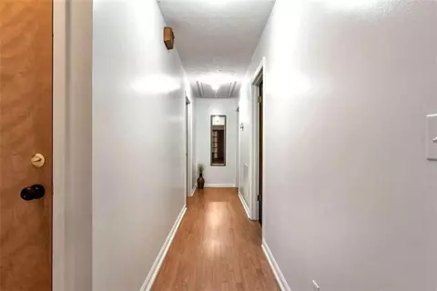Entry Way - 73 Kellogg Dr, Colbert, GA 30628 photo 4 of 4