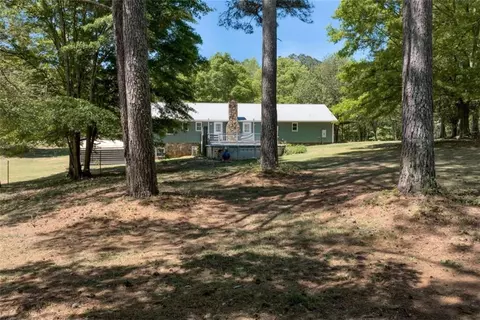 Exterior - 73 Kellogg Dr, Colbert, GA 30628 photo 10 of 19