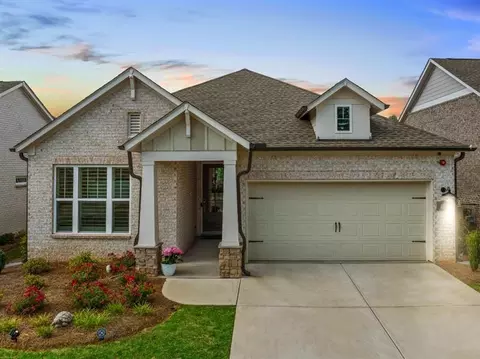 209 Floral Vly, Woodstock, GA 30188