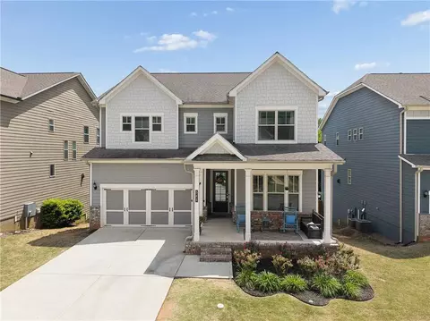561 Avondale Hills Dr, Decatur, GA 30032