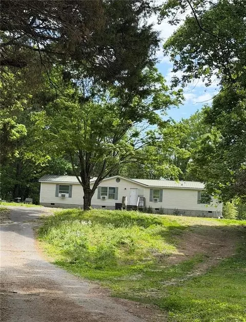 753 Jones Ln, Chickamauga, GA 30707