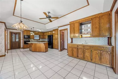 Kitchen - 111 Bear Creek Trl, Hampton, GA 30228 photo 1 of 4
