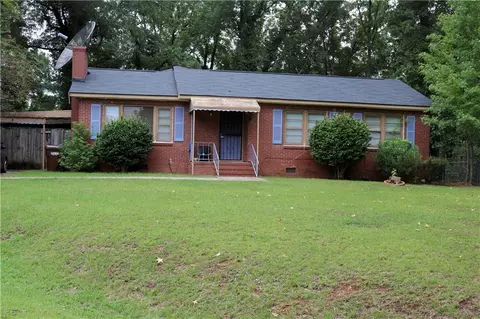 14 Upatoi Dr, Columbus, GA 31903