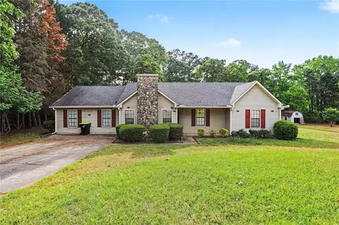11553 Matthews Trl, Hampton, GA 30228