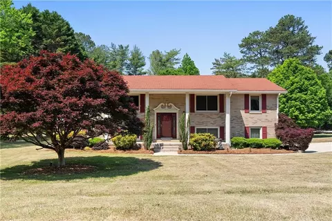 955 June Dr SW, Conyers, GA 30094