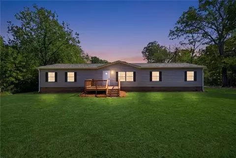 5274 Parks Rd, Cumming, GA 30041