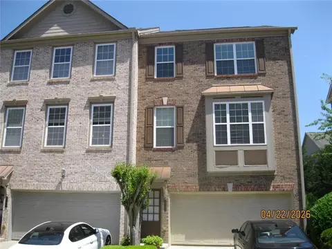 5741 Pine Oak Dr, Peachtree Corners, GA 30092