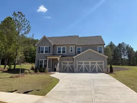 1041 Reagan Dr, Madison, GA 30650