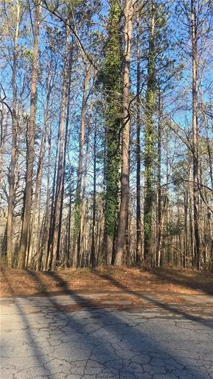 4440 Susans Way, Snellville, GA 30039