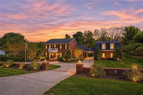 242 N Cloudland Rd, Dahlonega, GA 30533