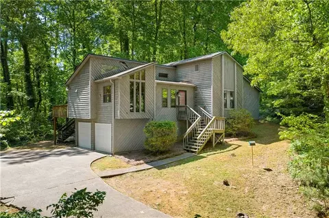 4557 Patrick Dr NE, Kennesaw, GA 30144