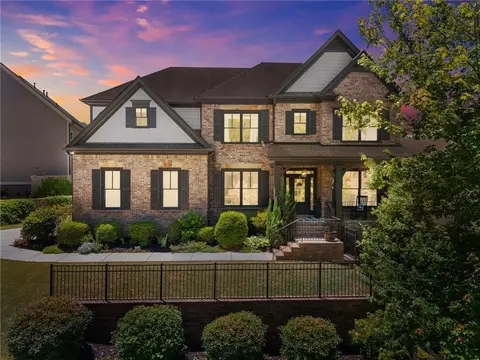 1500 Ashbury Park Dr, Hoschton, GA 30548
