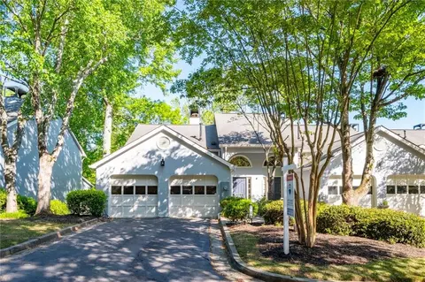 3798 Ashford Lake Ct NE, Atlanta, GA 30319