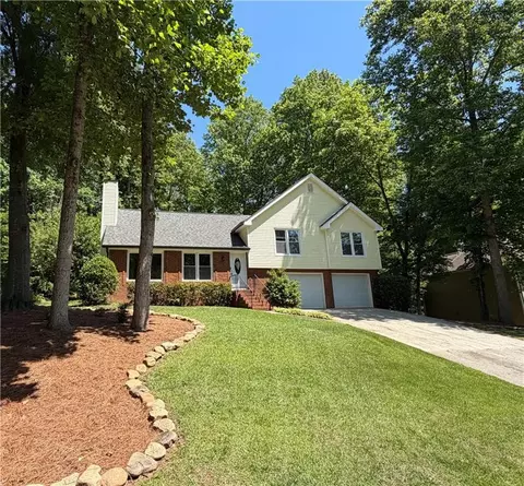 4465 Sagebrush Dr NW, Kennesaw, GA 30152