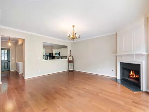 3744 Berkeley Xing, Duluth, GA 30096 photo 9