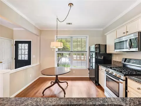 3744 Berkeley Xing, Duluth, GA 30096 photo 4