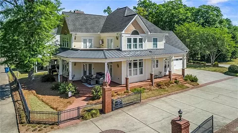 88 Sloan St, Mcdonough, GA 30253