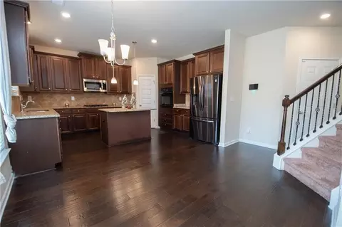 630 Oakville Trl, Hampton, GA 30228 photo 4
