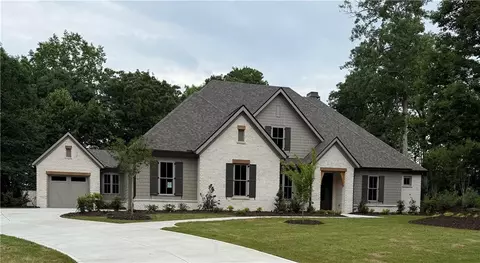 5416 Planting Field Ln, Flowery Branch, GA 30542