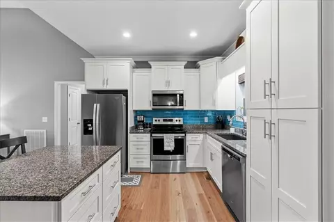 18 Gala Dr NE, Rome, GA 30165 photo 5
