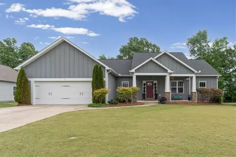 18 Gala Dr NE, Rome, GA 30165
