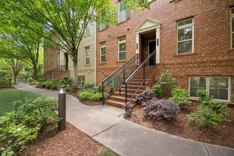 6409 Paulson Pl, Sandy Springs, GA 30328