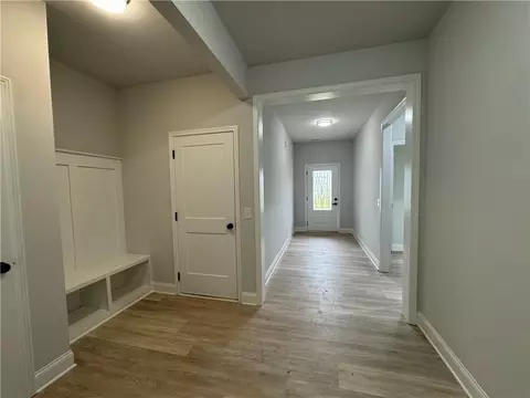 Entry Way - 2057 N Hicks Rd, Toccoa, GA 30577 photo 3 of 3