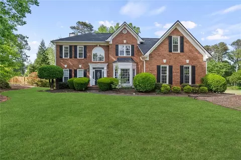 2349 Meadow Isle Ln, Lawrenceville, GA 30043