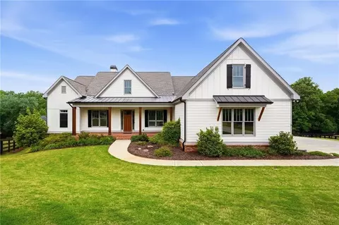 204 Creekstone Ct, Canton, GA 30115