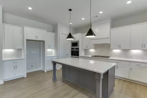Kitchen - 452 Thunder Rd, Buford, GA 30518 photo 4 of 5