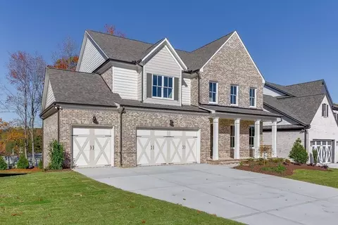 Exterior - 452 Thunder Rd, Buford, GA 30518 photo 3 of 14