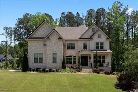 105 Browning Ct, Fayetteville, GA 30214