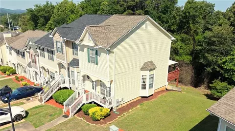 79 Timber Ridge Dr, Cartersville, GA 30121