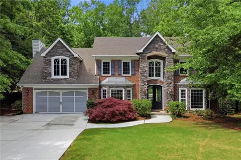 11845 Highland Colony Dr, Roswell, GA 30075