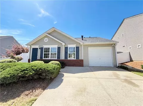 503 Oakleaf Ct, Acworth, GA 30102