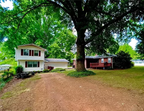 409 Stonewall St, Cartersville, GA 30120