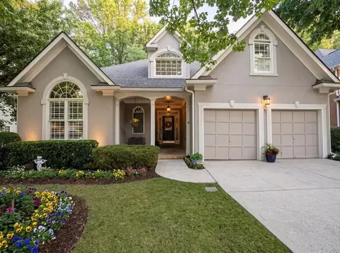 850 Lake Medlock Dr, Alpharetta, GA 30022