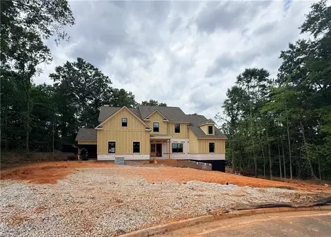 70 Amelia Ct, Covington, GA 30014