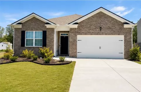 32 Oak Leaf Rd, Dallas, GA 30132