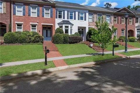 1542 Ridenour Pkwy NW, Kennesaw, GA 30152
