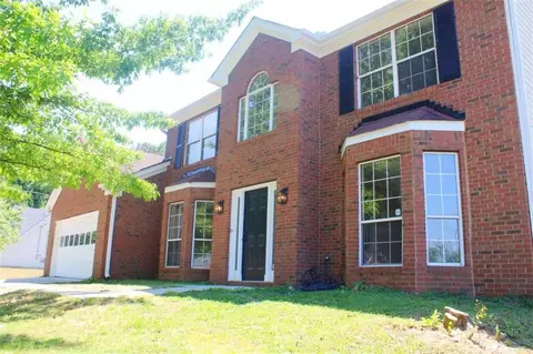 3373 Garden Mill Ln, Ellenwood, GA 30294