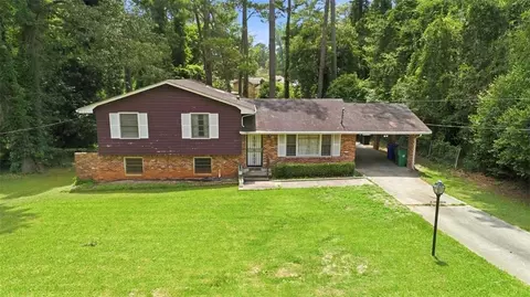 3246 Weslock Cir, Decatur, GA 30034