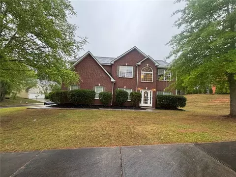 4968 Locherby Dr, Fairburn, GA 30213