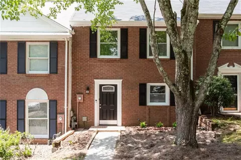 169 Willow Stream Ct, Roswell, GA 30076